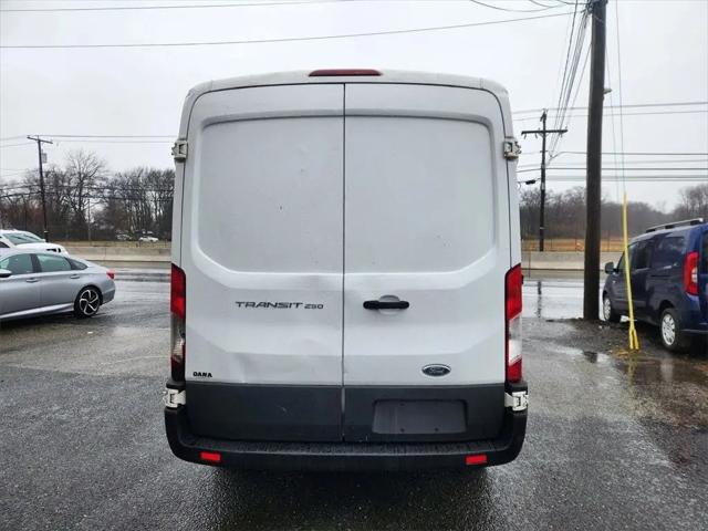 2015 Ford Transit T-250