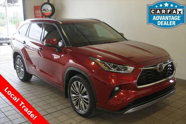 2020 Toyota Highlander Platinum for sale in Battle Creek, MI