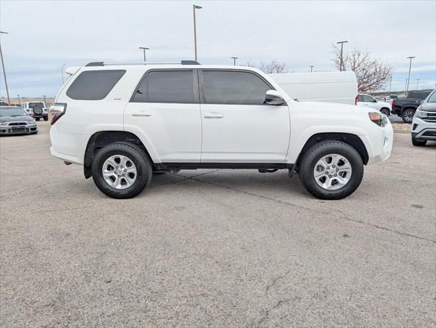 2019 Toyota 4Runner SR5 2019 Toyota 4Runner SR5
