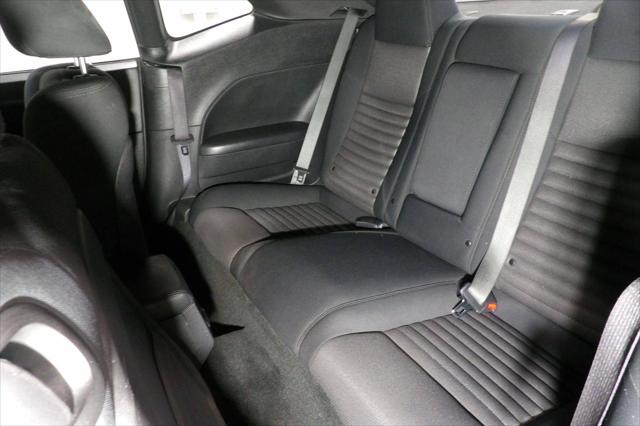 2013 Dodge Challenger SXT