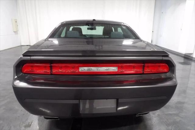 2013 Dodge Challenger SXT