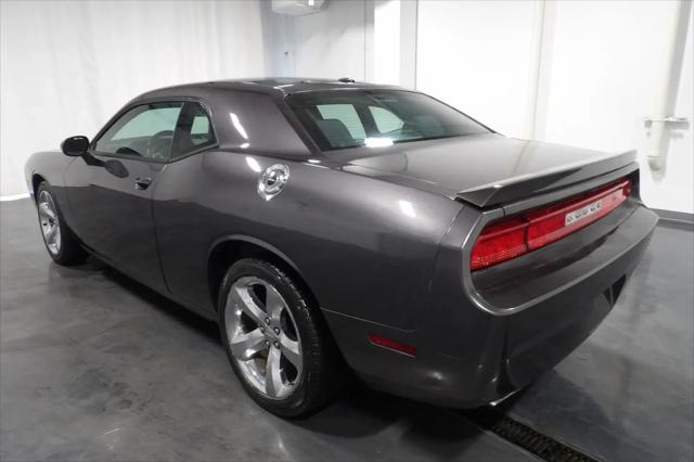 2013 Dodge Challenger SXT