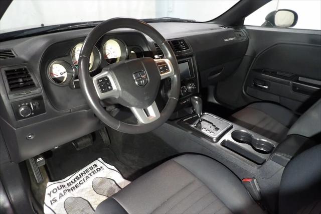 2013 Dodge Challenger SXT