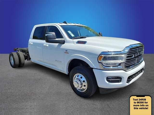 2024 RAM Ram 3500 Chassis Cab RAM 3500 LARAMIE CREW CAB CHASSIS 4X4 60 CA