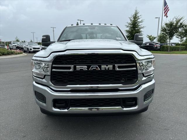 2024 RAM Ram 3500 RAM 3500 TRADESMAN CREW CAB 4X4 8 BOX