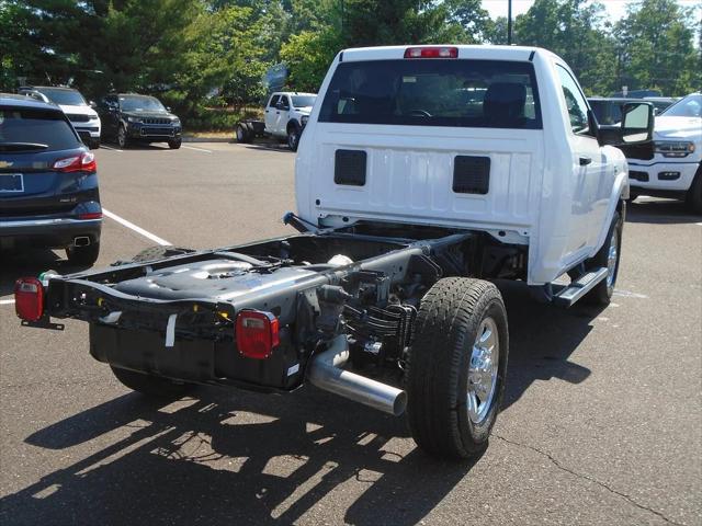 2024 RAM Ram 3500 Chassis Cab RAM 3500 TRADESMAN CHASSIS REGULAR CAB 4X4 60 CA