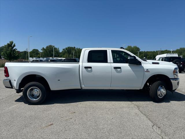 2024 RAM Ram 3500 RAM 3500 TRADESMAN CREW CAB 4X4 8 BOX