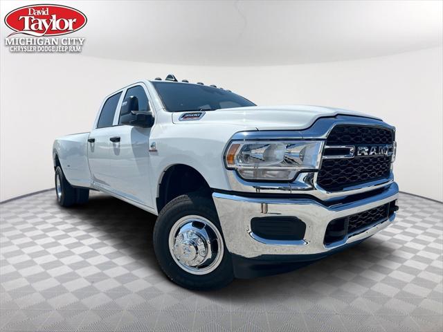 2024 RAM Ram 3500 RAM 3500 TRADESMAN CREW CAB 4X4 8 BOX