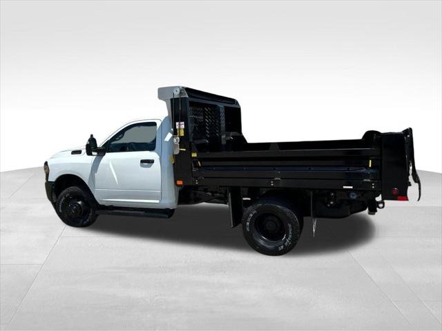 2024 RAM Ram 3500 Chassis Cab RAM 3500 TRADESMAN CHASSIS REGULAR CAB 4X4 60 CA
