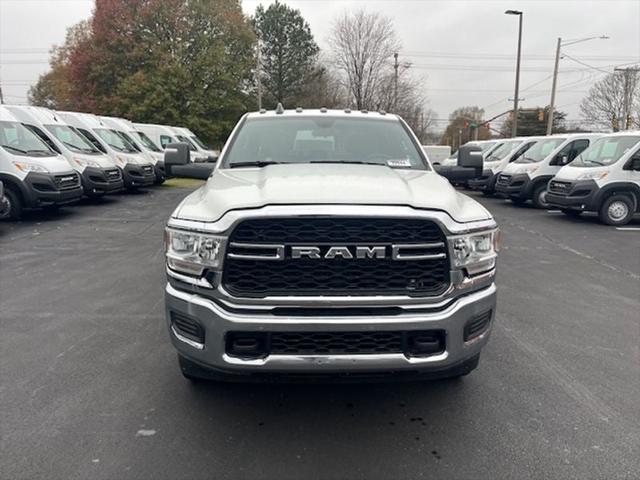 2024 RAM Ram 3500 RAM 3500 TRADESMAN CREW CAB 4X4 8 BOX