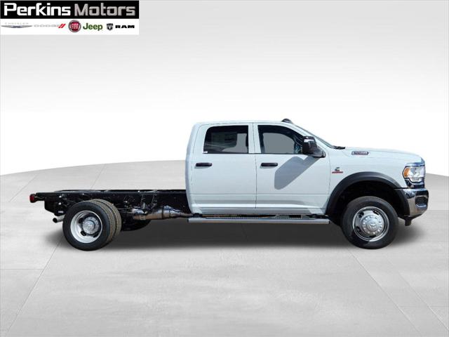 2024 RAM Ram 5500 Chassis Cab RAM 5500 TRADESMAN CHASSIS CREW CAB 4X4 60 CA