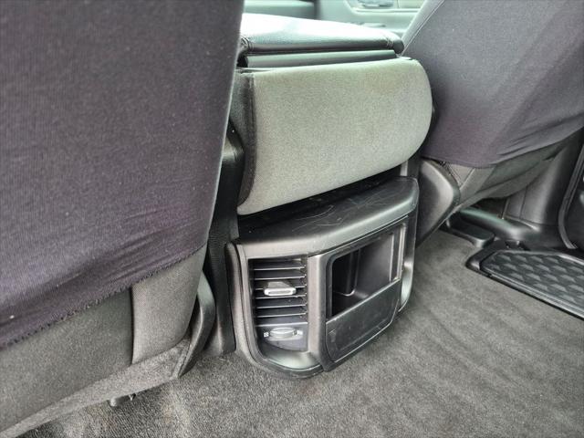 2020 Ram 1500 Big Horn Crew Cab 4x4 5'7" Box