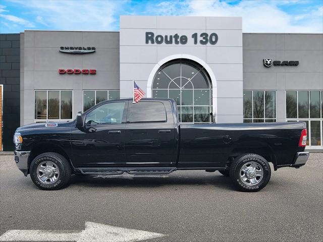 2023 RAM 2500 Tradesman Crew Cab 4x4 8 Box