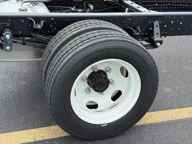 2024 Chevrolet 4500XD LCF 2WD Reg Cab 176"