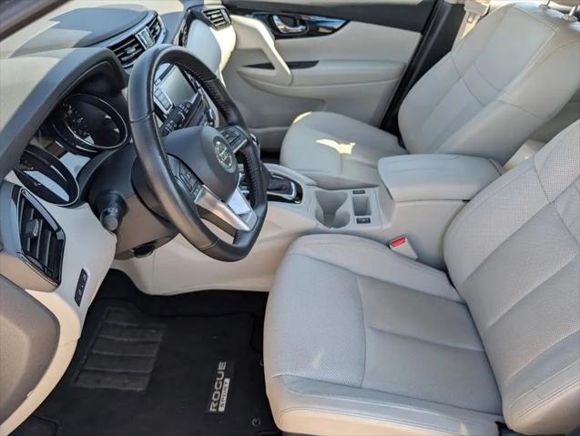 2022 Nissan Rogue Sport SL AWD Xtronic CVT