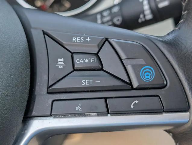 2022 Nissan Rogue Sport SL AWD Xtronic CVT