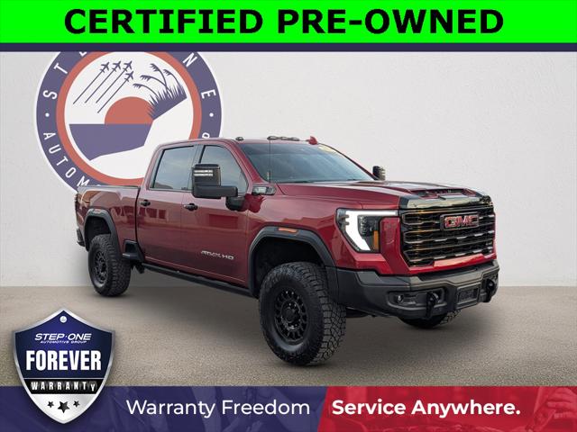 2024 GMC Sierra 2500HD 4WD Crew Cab Standard Bed AT4X