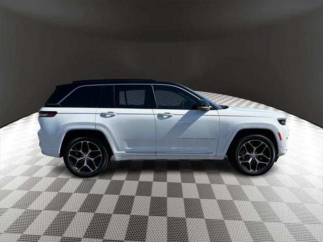 2024 Jeep Grand Cherokee GRAND CHEROKEE SUMMIT RESERVE 4X4