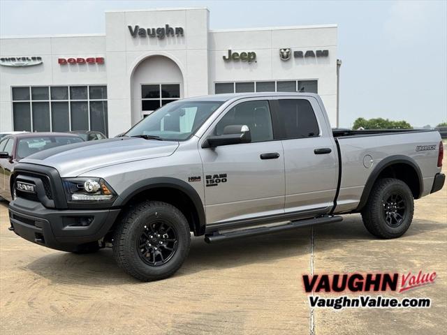 2024 RAM Ram 1500 Classic RAM 1500 CLASSIC WARLOCK QUAD CAB 4X4 64 BOX