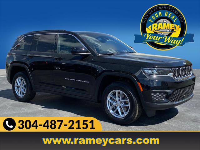 2024 Jeep Grand Cherokee GRAND CHEROKEE LAREDO X 4X4