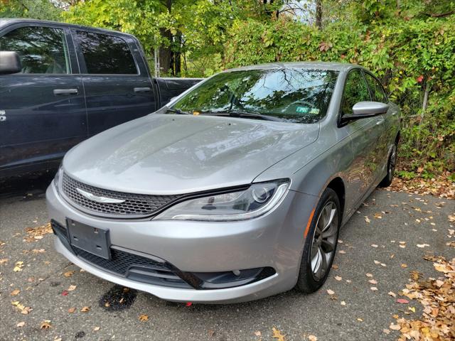 2015 Chrysler 200 S