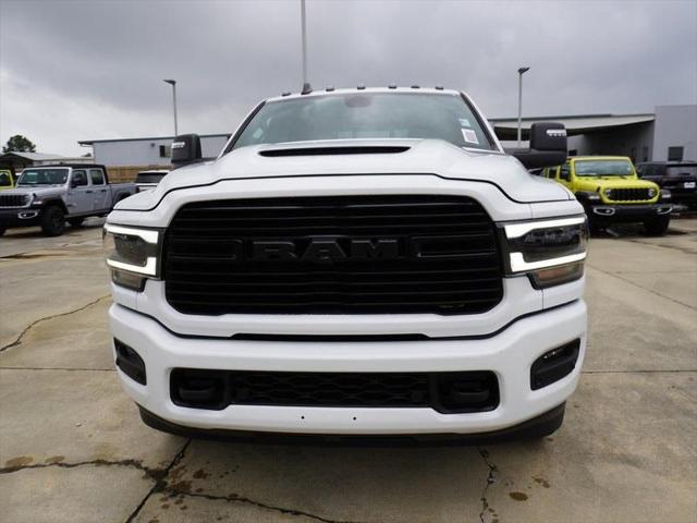 2024 RAM Ram 3500 RAM 3500 LARAMIE MEGA CAB 4X4 64 BOX