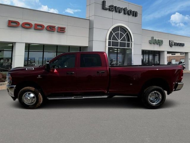 2024 RAM Ram 3500 RAM 3500 TRADESMAN CREW CAB 4X4 8 BOX