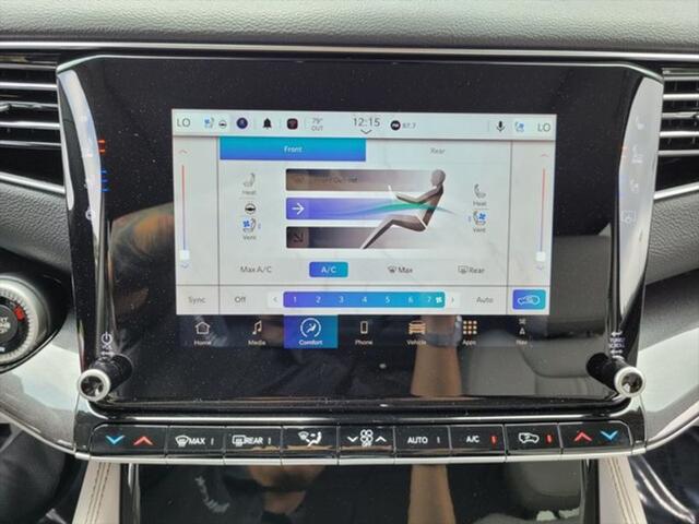 2024 Jeep Wagoneer Series I 4x2