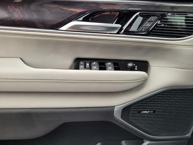 2024 Jeep Wagoneer Series I 4x2