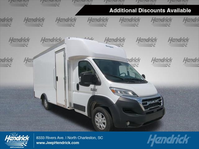 2024 RAM Ram ProMaster RAM PROMASTER 3500 SLT CUTAWAY 159 WB EXT / 104 CA