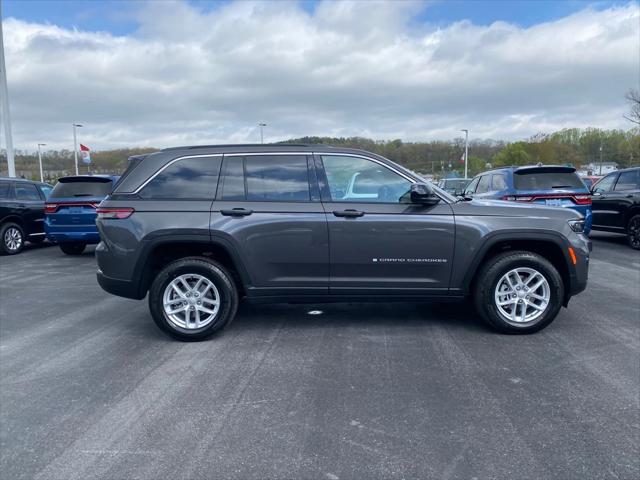 2024 Jeep Grand Cherokee GRAND CHEROKEE LAREDO X 4X4
