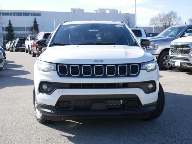 2024 Jeep Compass COMPASS LATITUDE 4X4