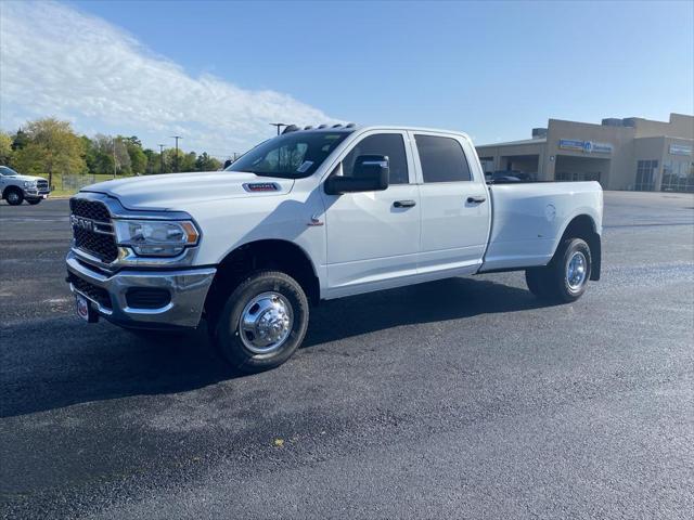 2024 RAM Ram 3500 RAM 3500 TRADESMAN CREW CAB 4X4 8 BOX