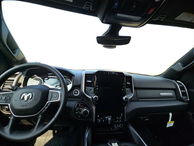 2024 Ram 1500 Big Horn Crew Cab 4x4 5'7" Box