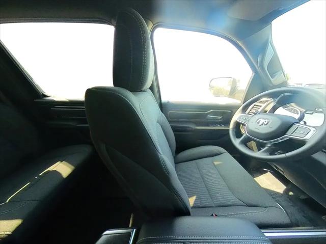 2024 Ram 1500 Big Horn Crew Cab 4x4 5'7" Box
