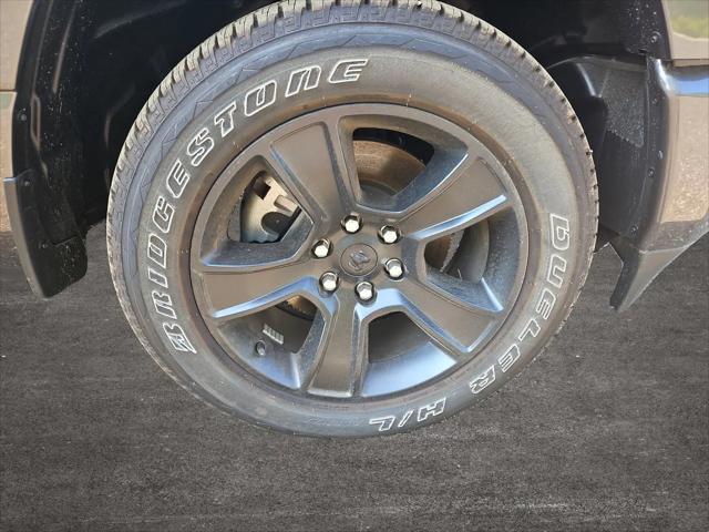2024 Ram 1500 Big Horn Crew Cab 4x4 5'7" Box