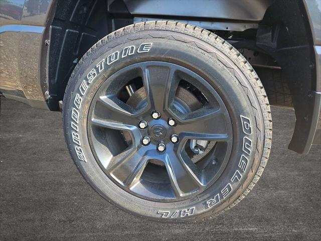 2024 Ram 1500 Big Horn Crew Cab 4x4 5'7" Box