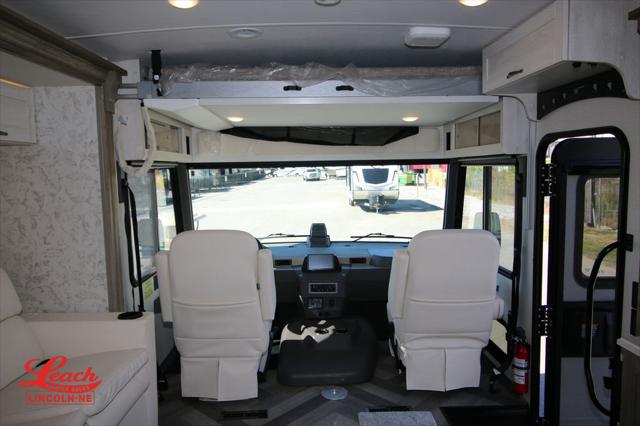 2025 Ford F-53 Unknown