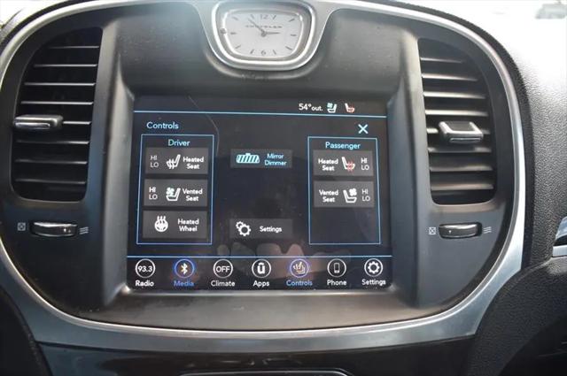 2018 Chrysler 300 Limited