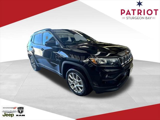 2024 Jeep Compass COMPASS LATITUDE LUX 4X4