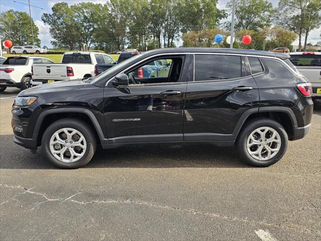 2024 Jeep Compass COMPASS SPORT 4X4