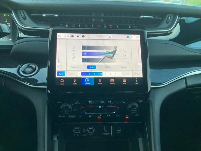 2024 Jeep Grand Cherokee Trailhawk
