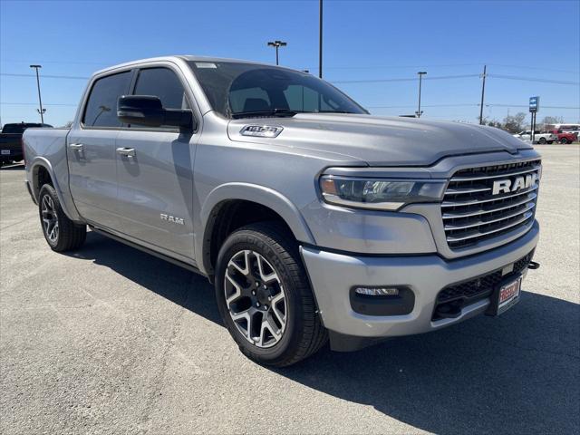 2025 RAM Ram 1500 RAM 1500 LARAMIE CREW CAB 4X4 57 BOX