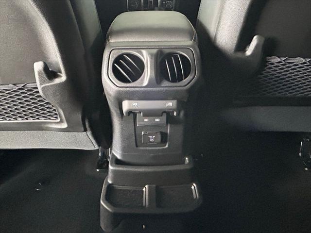 2024 Jeep Wrangler WRANGLER 4-DOOR SAHARA