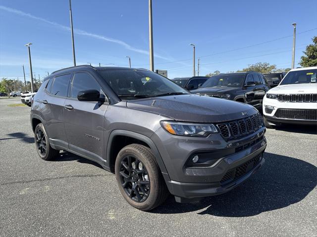 2024 Jeep Compass COMPASS LATITUDE 4X4