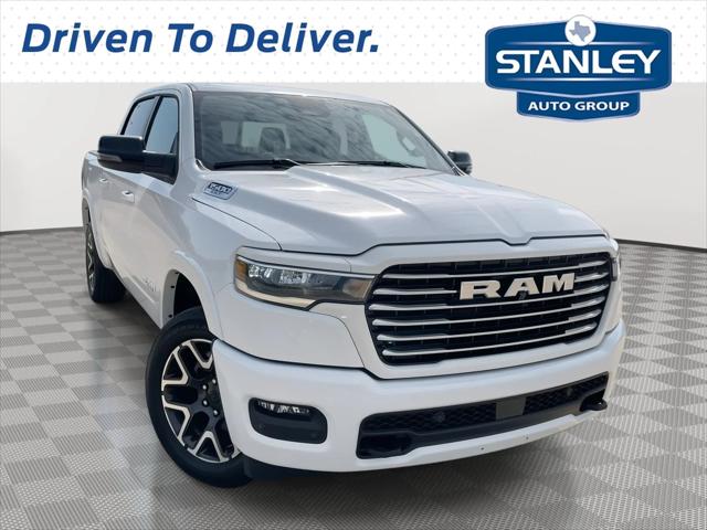 2025 RAM Ram 1500 RAM 1500 LARAMIE CREW CAB 4X4 57 BOX