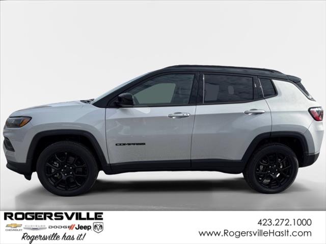 2024 Jeep Compass COMPASS LATITUDE 4X4