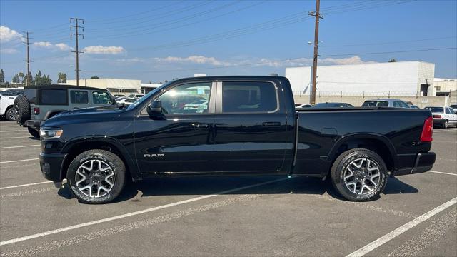 2025 RAM Ram 1500 RAM 1500 LARAMIE CREW CAB 4X4 64 BOX