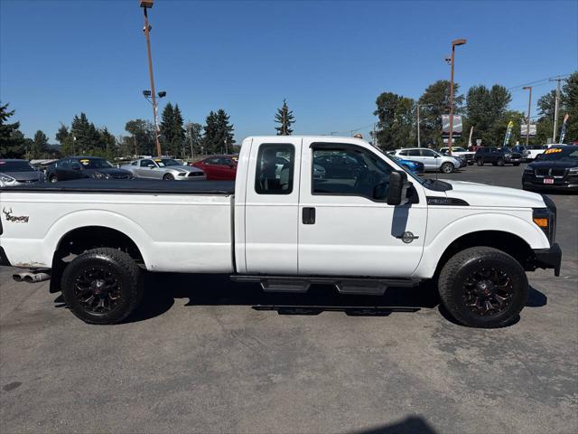 2012 Ford F-350 XL 4x4 4dr SuperCab 8 ft. LB SRW Pickup