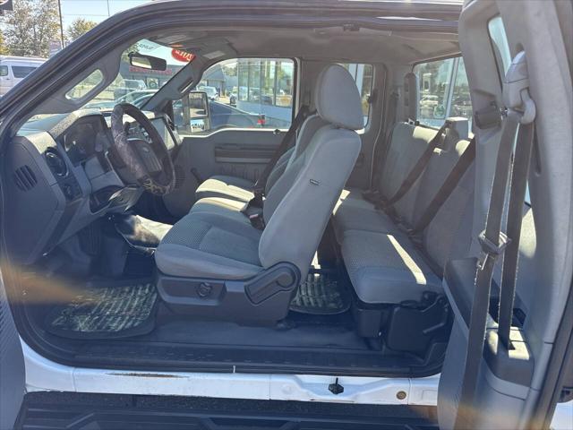 2012 Ford F-350 XL 4x4 4dr SuperCab 8 ft. LB SRW Pickup